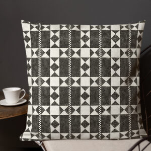 Premium Pillow // Pompeii Mosaic Quilt in Black and White